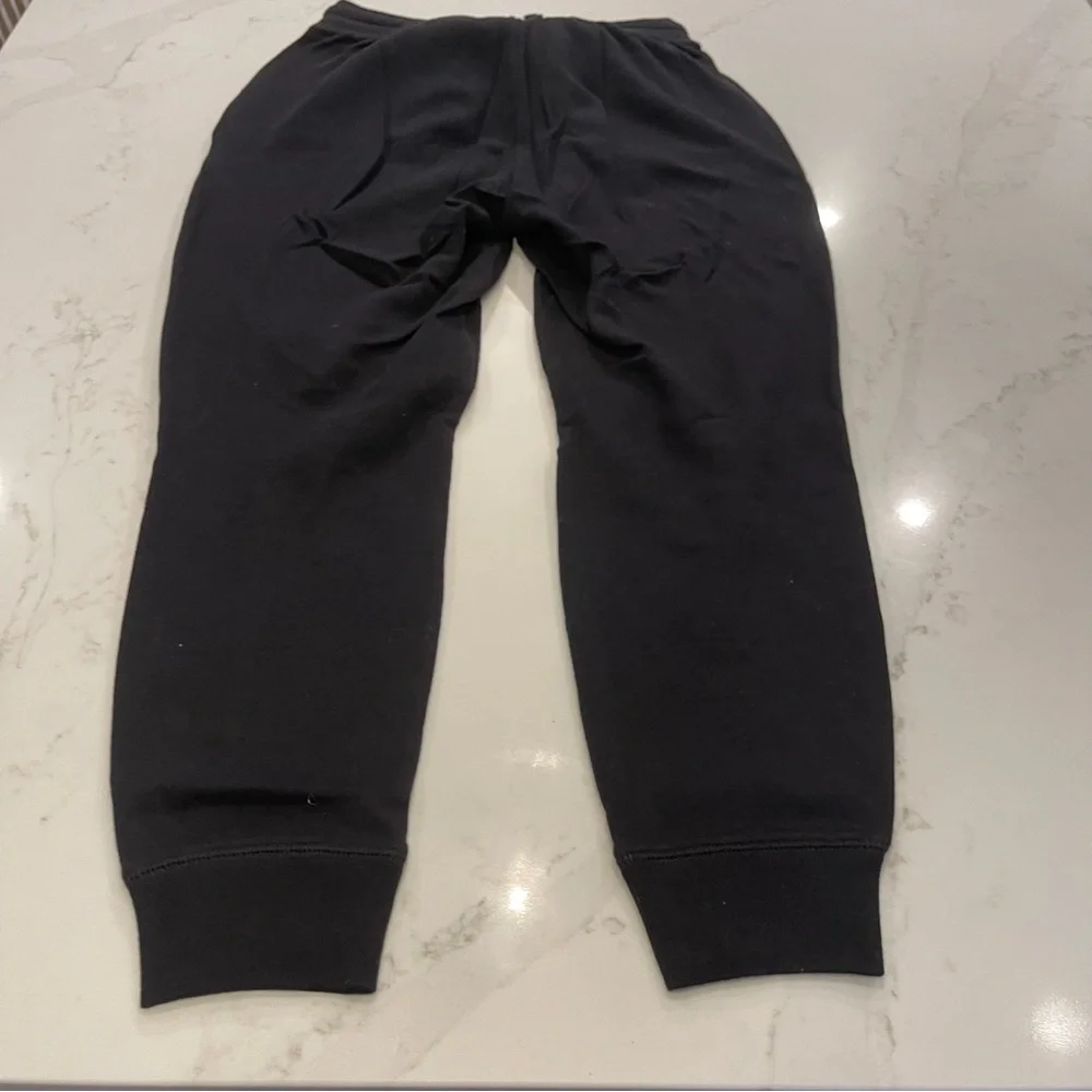 NWOT Old Navy Women’s Black Jogger Pants w Pockets - Picture 10 of 10